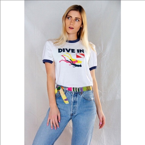 Hanes Tops - vintage dive in hanes tee